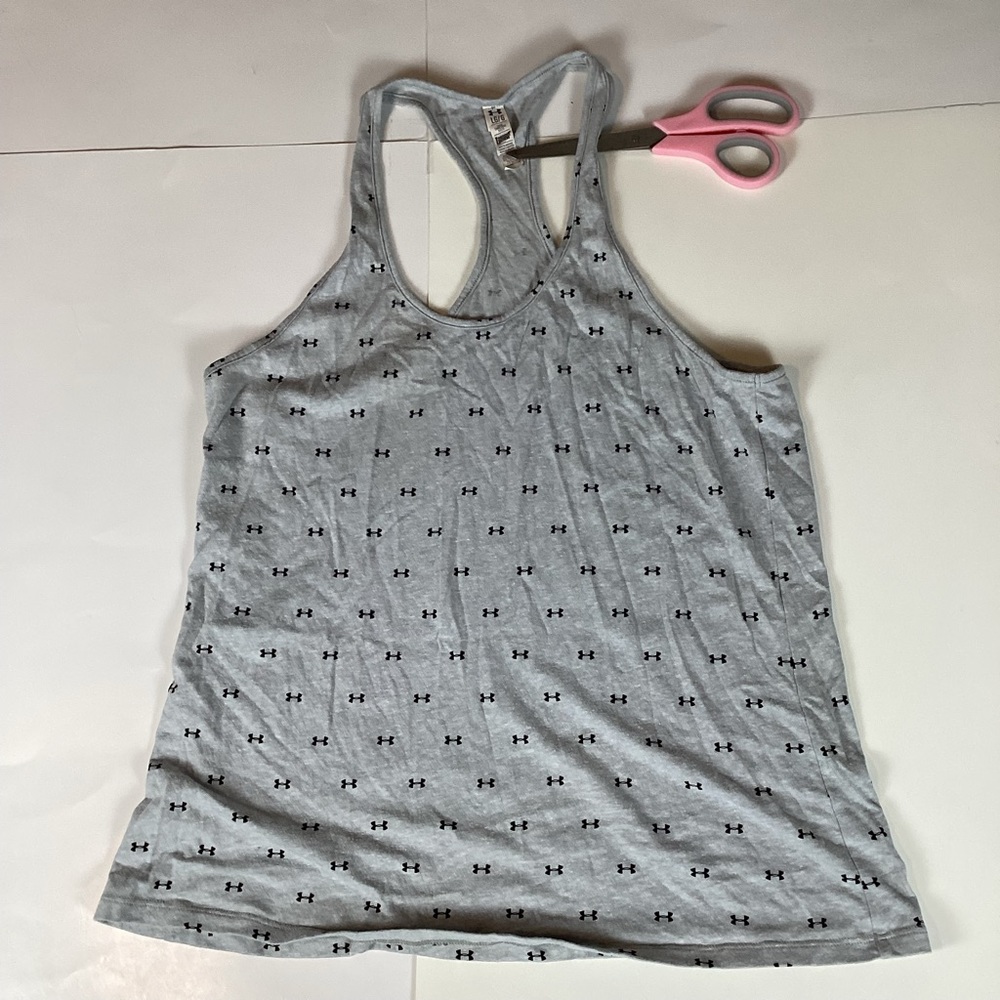 Under Armour Womens Tank Top Size L Large Athletic Stretch Sleeveless Top Sport